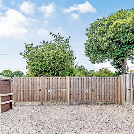Ewe Two Villa Flint Dış mekan fotoğraf